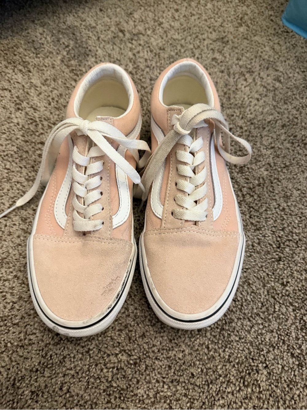 Women's Pink Suede Low-Top Sneakers with White Accents - Size 6